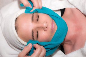 facial massage prep